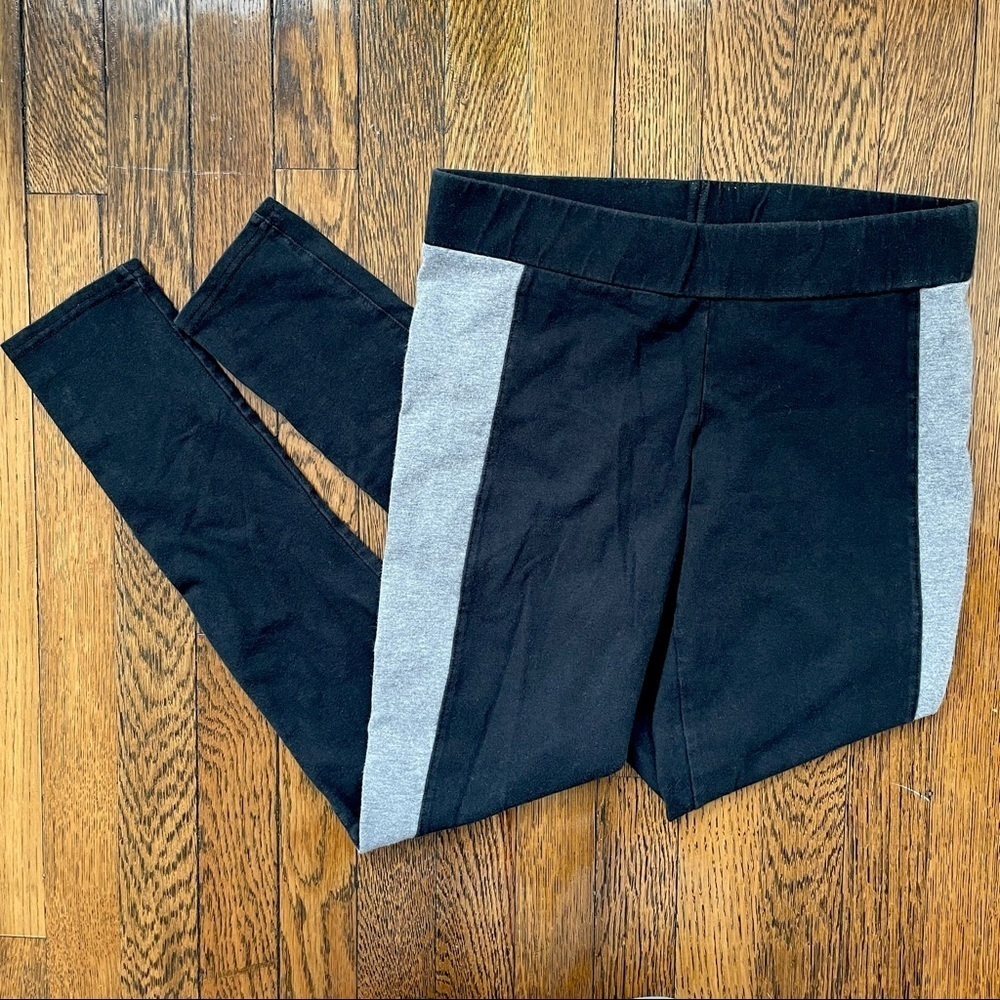 Aerie Y2K Color Block Leggings Stretchy Neutral Athletic Comfy Black Gray Small - Picture 1 of 6